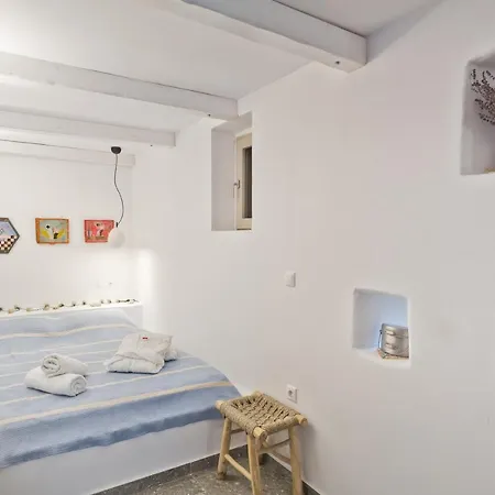 Blé - Traditional Renovated Villa Afiartis